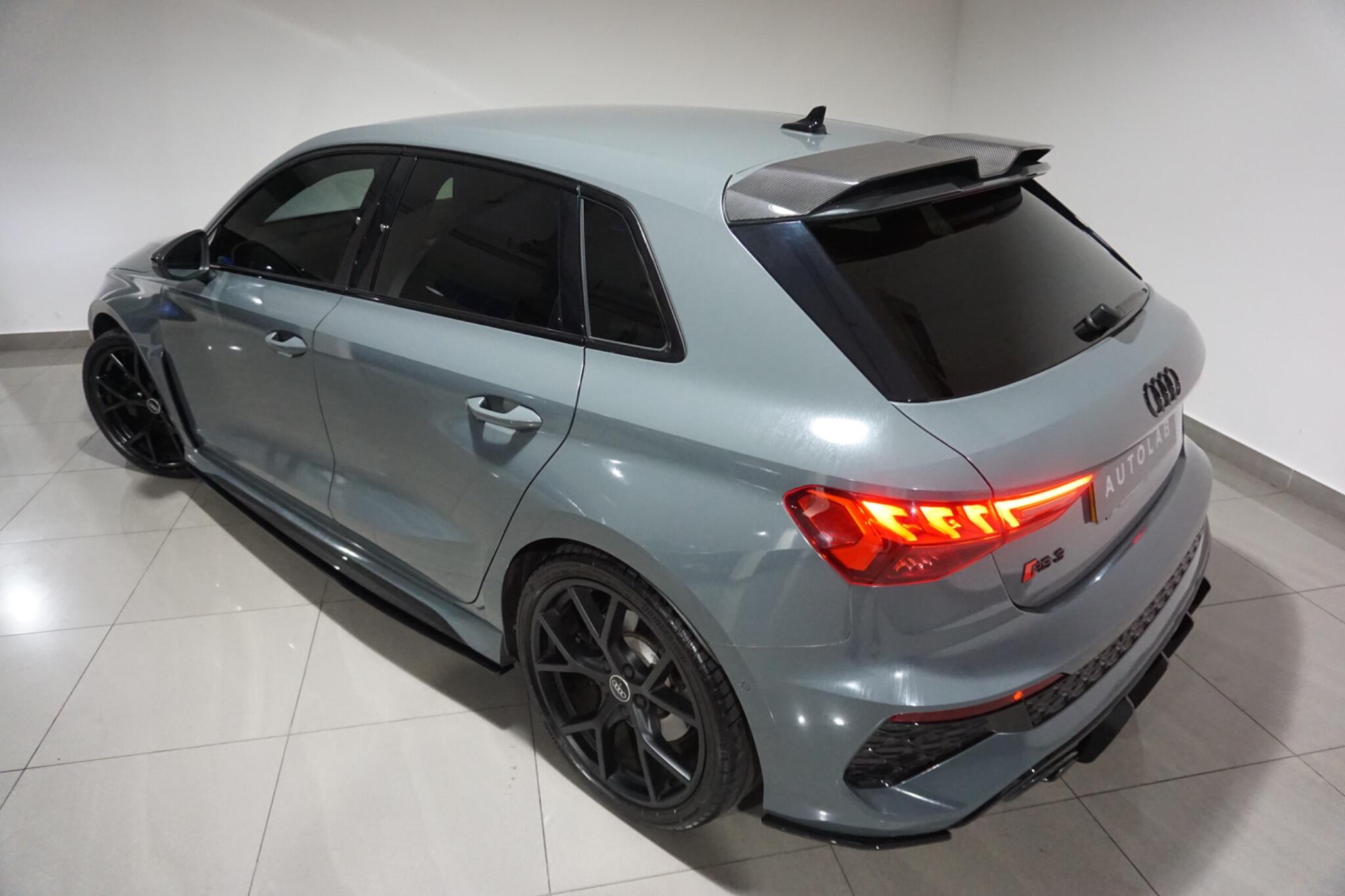 Audi RS3 2.5 TFSI Carbon Black Sportback S Tronic quattro Euro 6 (s/s) 5dr